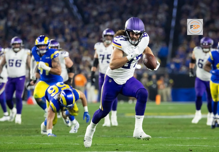 Jan 13, 2025; Glendale, AZ, USA; Minnesota Vikings tight end T.J. Hockenson (87) against the Los Angeles Rams during an NFC wild card game at State Farm Stadium. Credit: Mark J. Rebilas-Imagn Images