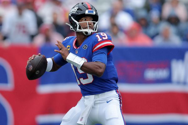 Oct 4, 2026; East Rutherford, New Jersey, USA; New York Giants quarterback Jameis Winston (19) drops back to pass against the Arizona Cardinals during the third quarter at MetLife Stadium. Mandatory Credit: Brad Penner-Imagn Images