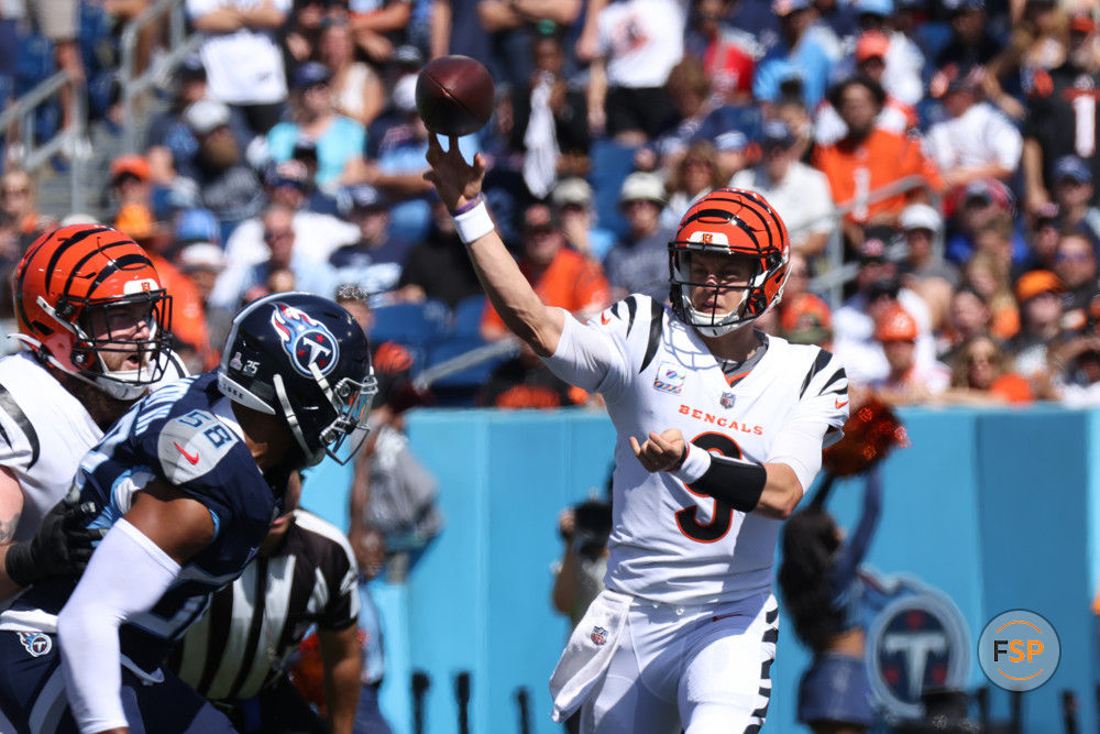 NASHVILLE, TN - OCTOBER 01:Cincinnati Bengals quarterback Joe Burrow (9) throws a pass during a game between the Tennessee Titans and Cincinnati Bengals, October 1, 2023 at Nissan Stadium in Nashville, Tennessee. (Photo by Matthew Maxey/Icon Sportswire)

