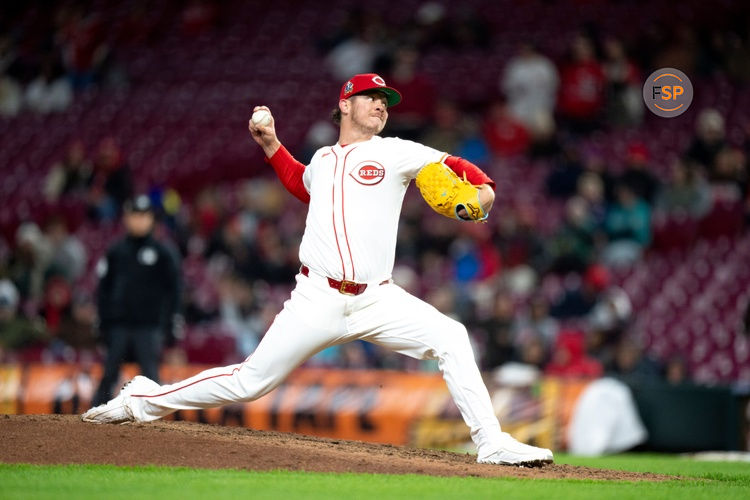 Apr 15, 2025; Cincinnati, Ohio, USA;  Emilio Pagan pitches in the ninth inning of the MLB game between Cincinnati Reds and Seattle Mariners at at Great American Ball Park. Credit: Albert Cesare/USA TODAY Network via Imagn Images