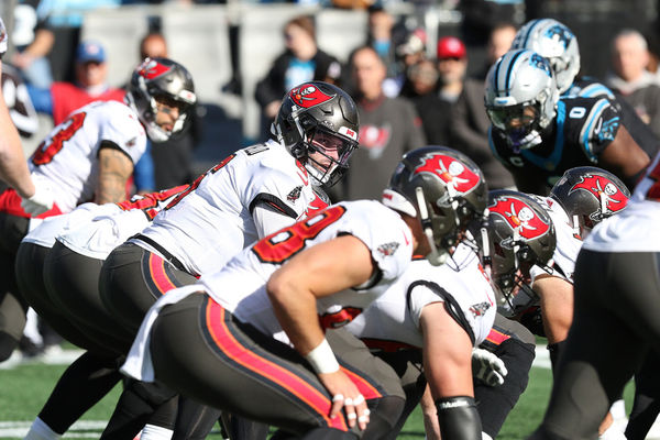 CHARLOTTE, NC - JANUARY 07: Tampa Bay Buccaneers quarterback Baker Mayfield (6) during an NFL football game between the Tampa Bay Buccaneers and the Carolina Panthers on January 7, 2024 at Bank of America Stadium in Charlotte, N.C. (Photo by John Byrum/Icon Sportswire)