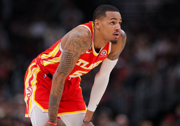 CHICAGO, IL - APRIL 04: Atlanta Hawks guard Dejounte Murray (5) looks on during a NBA game between the Atlanta Hawks and the Chicago Bulls on April 4, 2023 at the United Center in Chicago, IL. (Photo by Melissa Tamez/Icon Sportswire)