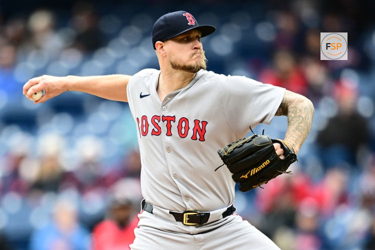 Apr 26, 2025; Cleveland, Ohio, USA; Boston Red Sox starting pitcher Tanner Houck (89) throws a pitch during the first inning against the Cleveland Guardians at Progressive Field. Credit: Ken Blaze-Imagn Images