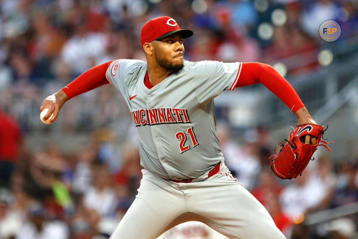 ATLANTA, GA - JULY 22: Cincinnati Reds starting pitcher Hunter Greene #21 delivers a pitch during the MLB game between the Cincinnati Reds and the Atlanta Braves on July 22, 2024 at TRUIST Park in Atlanta, GA. (Photo by Jeff Robinson/Icon Sportswire)