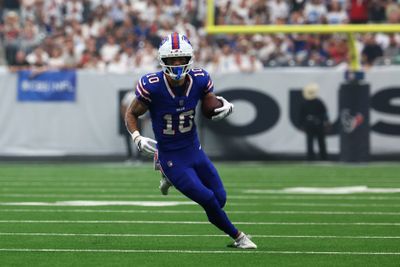 Sep 13, 2026; Houston, Texas, USA;  Buffalo Bills wide receiver Khalil Shakir (10) runs the ball during the second quarter against the Houston Texans at Reliant Stadium.  Mandatory Credit: Thomas Shea-Imagn Images
