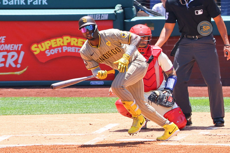 PHILADELPHIA, PA - JUNE 19:  Jurickson Profar #10 of the San Diego Padres at bat during the game against the Philadelphia Phillies on June 19, 2024 at Citizens Bank Park in Philadelphia, Pennsylvania.  (Photo by Rich Graessle/Icon Sportswire)