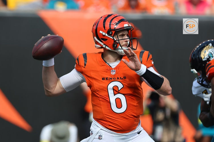 Sep 14, 2025; Cincinnati, Ohio, USA;  Cincinnati Bengals quarterback Jake Browning (6) drops back and throws the ball during the fourth quarter against the Jacksonville Jaguars at Paycor Stadium. Credit: Joseph Maiorana-Imagn Images