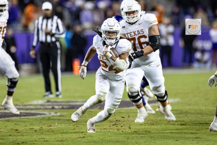 FORT WORTH, TX - NOVEMBER 11: Texas Longhorns running back Jonathon Brooks (#24) runs up field during the college football game between the Texas Longhorns and TCU Horned Frogs on November 11, 2023 at Amon G. Carter Stadium in Fort Worth, TX.  (Photo by Matthew Visinsky/Icon Sportswire)