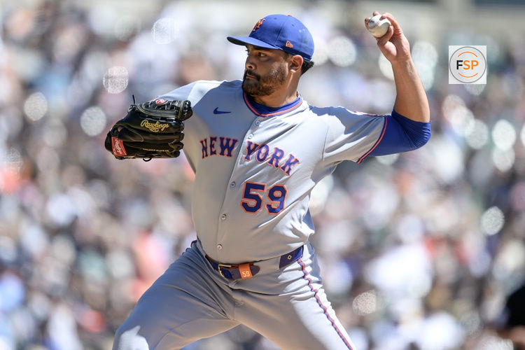 Sep 1, 2025; Detroit, Michigan, USA;  New York Mets starting pitcher Sean Manaea (59) throws a pitch against the Detroit Tigers in the first inning at Comerica Park. Credit: Lon Horwedel-Imagn Images