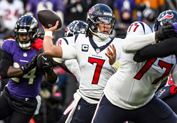 BALTIMORE, MD - JANUARY 20:  Houston Texans quarterback C.J. Stroud (7) in action during the Houston Texans game versus the Baltimore Ravens in the AFC Divisional Playoffs on January 20, 2024 at M&T Bank Stadium in Baltimore, MD.  (Photo by Mark Goldman/Icon Sportswire)