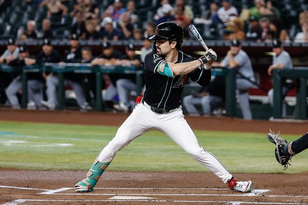 PHOENIX, AZ - JUNE 14:  Arizona Diamondbacks outfielder Corbin Carroll (7) awaits the pitch during the MLB baseball game between the Chicago White Sox and the Arizona Diamondbacks on June 14, 2024 at Chase Field in Phoenix, Arizona. (Photo by Kevin Abele/Icon Sportswire)