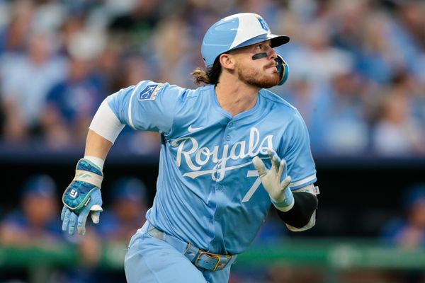 Sep 20, 2025; Kansas City, Missouri, USA;  Kansas City Royals shortstop Bobby Witt Jr. (7) runs to first base during the fifth inning against the Toronto Blue Jays at Kauffman Stadium. Mandatory Credit: William Purnell-Imagn Images