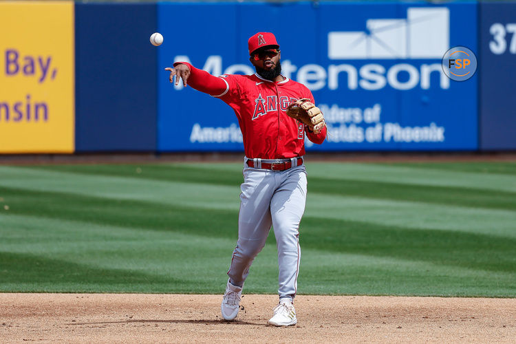 MARYVALE, AZ - MARCH 18:  Los Angeles Angels second baseman Luis Rengifo (2) throws the ball before the MLB spring training baseball game between the Los Angeles Angels and the Milwaukee Brewers on March 18, 2024 at American Family Fields in Maryvale, Arizona. (Photo by Kevin Abele/Icon Sportswire)