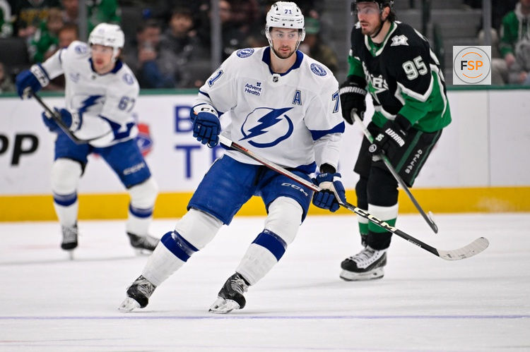 Jan 18, 2026; Dallas, Texas, USA; Tampa Bay Lightning center Anthony Cirelli (71) skates against the Dallas Stars during the game at the American Airlines Center. Credit: Jerome Miron-Imagn Images