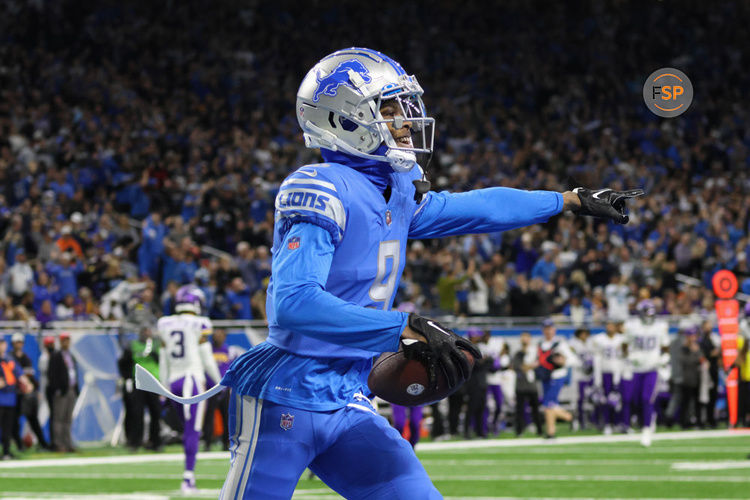 DETROIT, MI - DECEMBER 11:  Detroit Lions wide receiver Jameson Williams (9) celebrates after catching a touchdown pass during the first quarter of an NFL football game between the Minnesota Vikings and the Detroit Lions on December 11, 2022 at Ford Field in Detroit, Michigan.  (Photo by Scott W. Grau/Icon Sportswire)