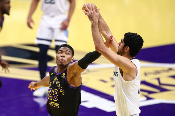 LOS ANGELES, CA - NOVEMBER 14: Los Angeles Lakers forward Rui Hachimura (28) faceguards during the Memphis Grizzlies vs Los Angeles Lakers game on November 14, 2023, at Crypto.com Arena in Los Angeles, CA. (Photo by Jevone Moore/Icon Sportswire)