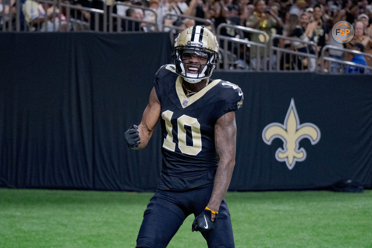 Nov 10, 2024; New Orleans, Louisiana, USA; New Orleans Saints wide receiver Marquez Valdes-Scantling (10) celebrates a touchdown against the Atlanta Falcons during the first half at Caesars Superdome. Credit: Matthew Hinton-Imagn Images