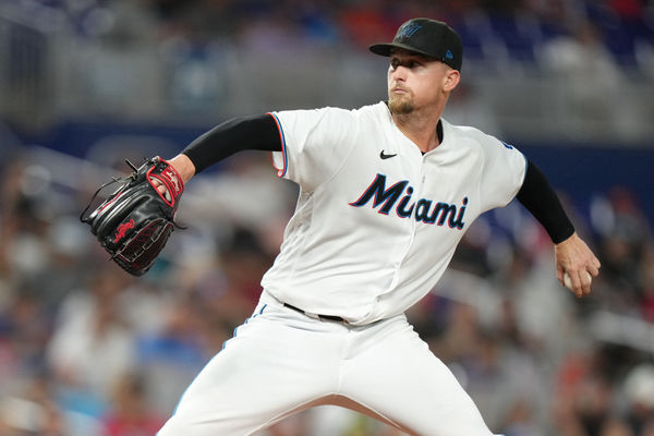 MIAMI, FL - JULY 03: Miami Marlins starting pitcher Braxton Garrett (29) makes the start for the Marlins during the game between the St. Louis Cardinals and the Miami Marlins on Monday, July 3, 2023 at LoanDepot Park, Miami, Fla.  (Photo by Peter Joneleit/Icon Sportswire)