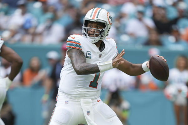 MIAMI GARDENS, FL - OCTOBER 29: Miami Dolphins quarterback Tua Tagovailoa (1) makes a pass attempt during the game between the New England Patriots and the Miami Dolphins on Sunday, October 29, 2023 at Hard Rock Stadium, Miami Gardens, Fla. (Photo by Peter Joneleit/Icon Sportswire)