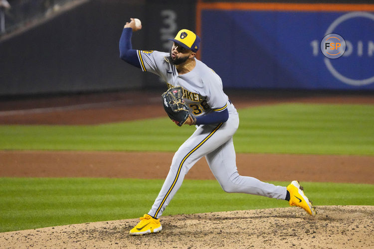 FLUSHING, NY - JUNE 29: Milwaukee Brewers Pitcher Devin Williams (38) delivers a pitch during the ninth inning of a Major League Baseball game between the Milwaukee Brewers and New York Mets on June 29, 2023, at Citi Field in Flushing, NY. (Photo by Gregory Fisher/Icon Sportswire)