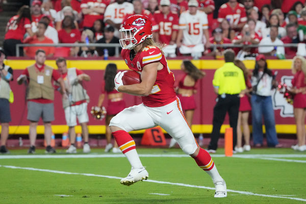 Sep 5, 2024; Kansas City, Missouri, USA; Kansas City Chiefs running back Carson Steele (42) returns a kick against the Baltimore Ravens during the game at GEHA Field at Arrowhead Stadium. Mandatory Credit: Denny Medley-Imagn Images