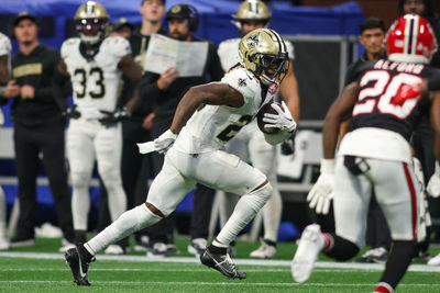 Sep 29, 2024; Atlanta, Georgia, USA; New Orleans Saints wide receiver Rashid Shaheed (22) runs the ball against the Atlanta Falcons in the fourth quarter at Mercedes-Benz Stadium. Mandatory Credit: Brett Davis-Imagn Images