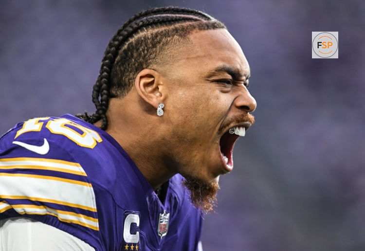 Jan 4, 2026; Minneapolis, Minnesota, USA; Minnesota Vikings wide receiver Justin Jefferson (18) warms up prior to the game against the Green Bay Packers at U.S. Bank Stadium. Credit: Jeffrey Becker-Imagn Images