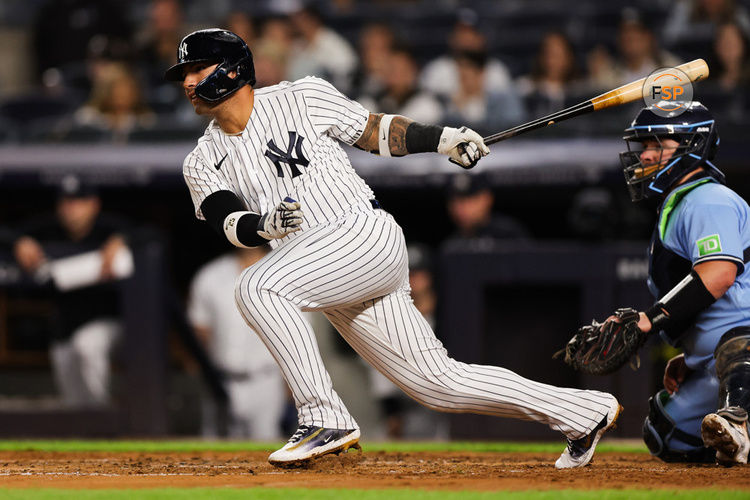 BRONX, NY - SEPTEMBER 20: New York Yankees Infield Gleyber Torres (25) at bat during a game between the Toronto Blue Jays and New York Yankees on September 20, 2023 at Yankee Stadium in the Bronx, New York.(Photo by Andrew Mordzynski/Icon Sportswire)

