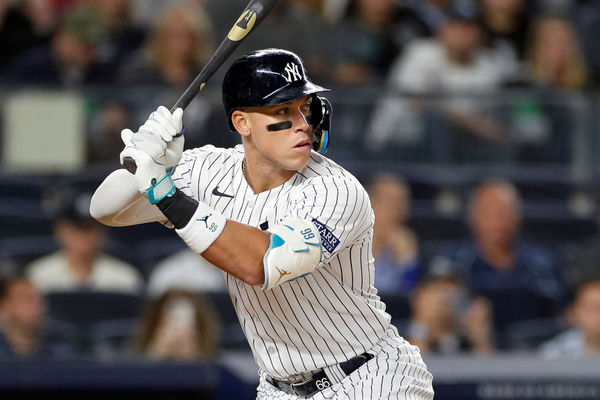 BRONX, NY - SEPTEMBER 22: New York Yankees right fielder Aaron Judge (99) waits for a pitch in the first inning during a regular season game between the Arizona Diamondbacks and New York Yankees on September 22, 2023 at Yankee Stadium in the Bronx, New York. (Photo by Brandon Sloter/Icon Sportswire)