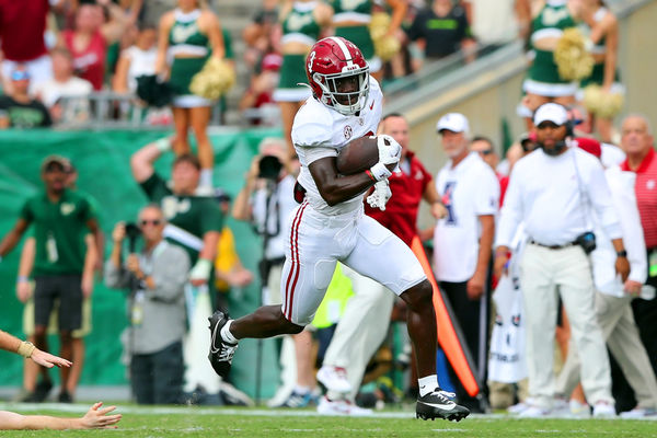 TAMPA, FL - SEPTEMBER 16: Alabama Crimson Tide Defensive Back Terrion Arnold (3) carries the ball after a turnover during the College Football game between the Alabama Crimson Tide and the South Florida Bulls on September 16, 2023 at Raymond James Stadium in Tampa, FL. (Photo by Cliff Welch/Icon Sportswire)