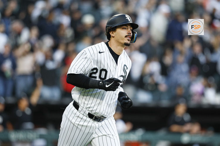 May 9, 2026; Chicago, Illinois, USA; Chicago White Sox third baseman Miguel Vargas (20) rounds the bases after hitting a two-run home run against the Seattle Mariners during the third inning at Rate Field. Credit: Kamil Krzaczynski-Imagn Images