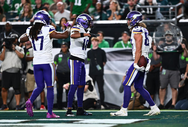 PHILADELPHIA, PA - SEPTEMBER 14: Minnesota Vikings Tight End T.J. Hockenson (87) celebrates a touchdown with Wide Receiver Justin Jefferson (18) in the first half during the game between the Minnesota Vikings and Philadelphia Eagles on September 14, 2023 at Lincoln Financial Field in Philadelphia, PA. (Photo by Kyle Ross/Icon Sportswire)