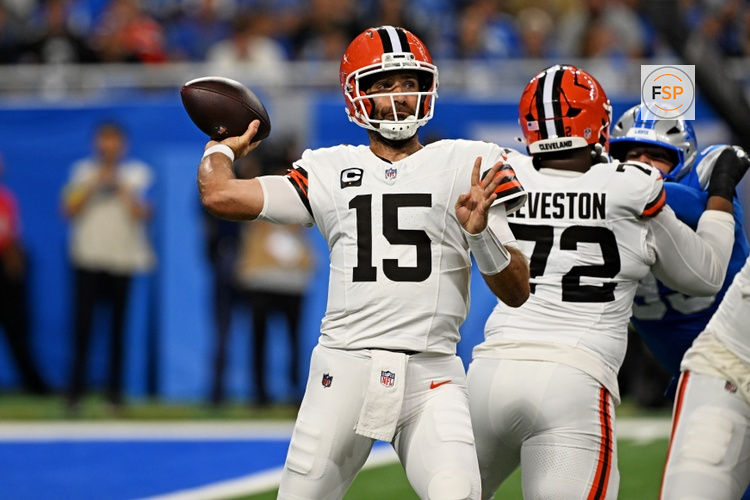 Sep 28, 2025; Detroit, Michigan, USA; Cleveland Browns quarterback Joe Flacco (15) passes the ball during the first half against the Cleveland Browns at Ford Field. Credit: Lon Horwedel-Imagn Images