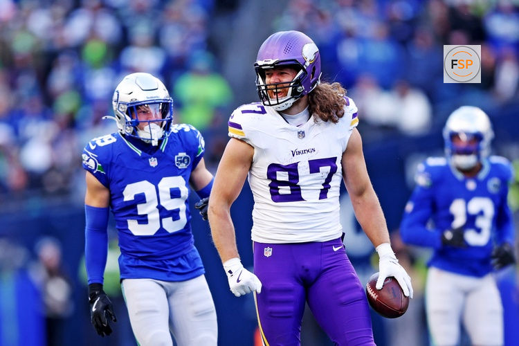 Nov 30, 2025; Seattle, Washington, USA; Minnesota Vikings tight end T.J. Hockenson (87) makes a catch during the second half against the Seattle Seahawks at Lumen Field. Credit: Kevin Ng-Imagn Images