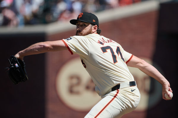 Aug 10, 2024; San Francisco, California, USA; San Francisco Giants pitcher Ryan Walker (74) throws a pitch against the Detroit Tigers during the ninth inning at Oracle Park. Mandatory Credit: Robert Edwards-USA TODAY Sports