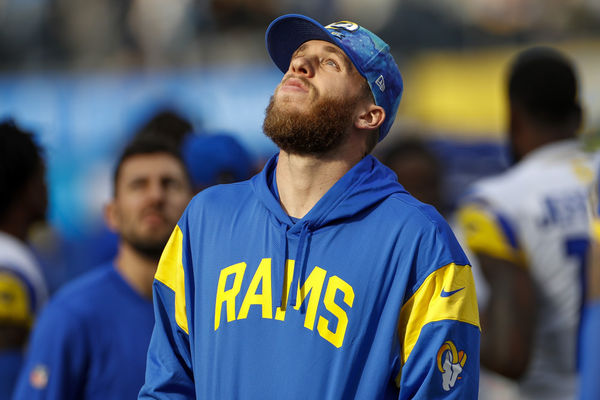 INGLEWOOD, CA - JANUARY 01: Los Angeles Rams wide receiver Cooper Kupp (10) stands on the sideline during an NFL regular season game between the Los Angeles Rams and the Los Angeles Chargers on January 01, 2023, at SoFi Stadium in Inglewood, CA. (Photo by Brandon Sloter/Icon Sportswire)