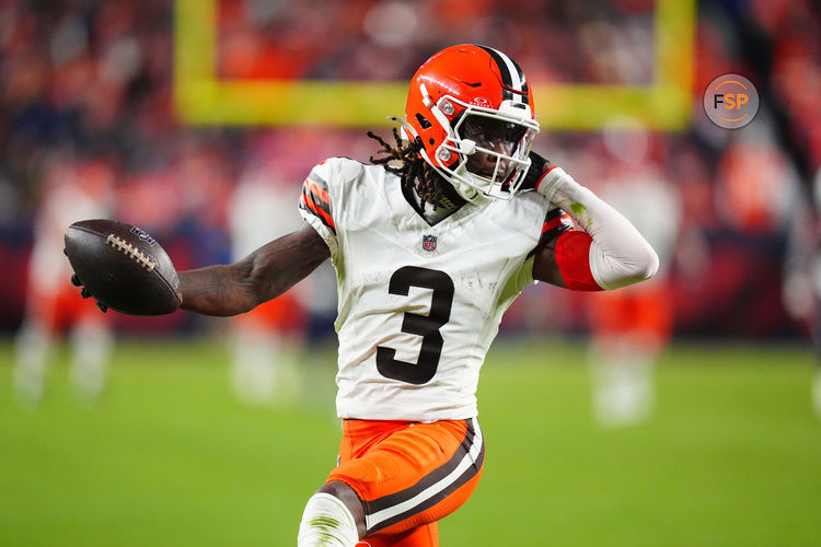 Dec 2, 2024; Denver, Colorado, USA; Cleveland Browns wide receiver Jerry Jeudy (3) scores a touchdown in the third quarter against the Denver Broncos at Empower Field at Mile High. Credit: Ron Chenoy-Imagn Images