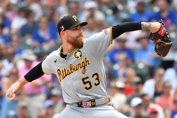 Aug 16, 2025; Chicago, Illinois, USA; Pittsburgh Pirates starting pitcher Mike Burrows (53) pitches during a game against the Chicago Cubs at Wrigley Field. Mandatory Credit: Patrick Gorski-Imagn Images