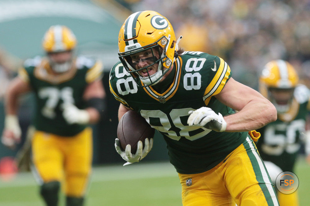 GREEN BAY, WI - NOVEMBER 05: Green Bay Packers tight end Luke Musgrave (88) runs into the end zone during a game between the Green Bay Packers and the Los Angeles Rams at Lambeau Field on November 5, 2023 in Green Bay, WI. (Photo by Larry Radloff/Icon Sportswire)