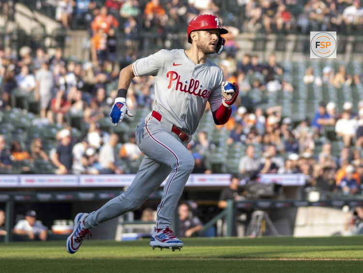 DETROIT, MI - JUNE 24: Philadelphia Phillies shortstop Trea Turner (7) runs toward first base during the MLB baseball game between the Philadelphia Phillies Sox and the Detroit Tigers on June 24, 2024 at Comerica Park in Detroit, Michigan. (Photo by Joseph Weiser/Icon Sportswire)