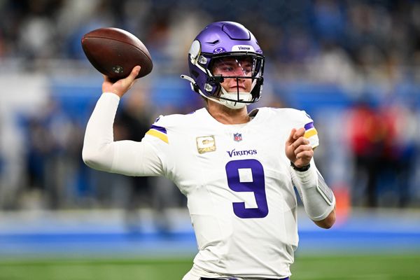 Nov 2, 2025; Detroit, Michigan, USA; Minnesota Vikings quarterback J.J. McCarthy (9) warms up before the game against the Detroit Lions at Ford Field. Mandatory Credit: Lon Horwedel-Imagn Images