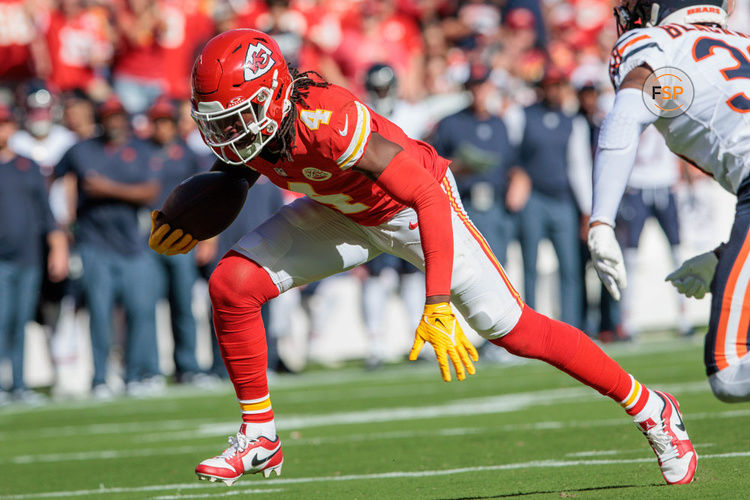 KANSAS CITY, MO - SEPTEMBER 24: Kansas City Chiefs wide receiver Rashee Rice (4) runs the ball after a reception during the first half against the Chicago Bears on September 24, 2023 at GEHA Field at Arrowhead Stadium in Kansas City, Missouri. (Photo by William Purnell/Icon Sportswire)