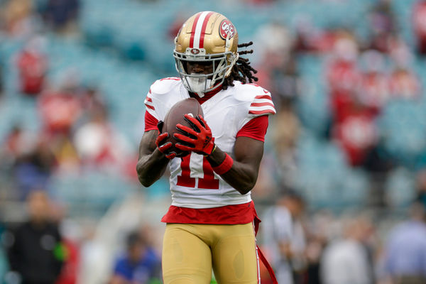 JACKSONVILLE, FL - NOVEMBER 12: San Francisco 49ers wide receiver Brandon Aiyuk (11) before the game between the San Francisco 49ers and the Jacksonville Jaguars on November 12, 2023 at  EverBank Stadium in Jacksonville, Florida. (Photo by David Rosenblum/Icon Sportswire)