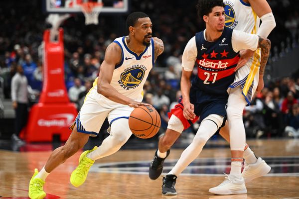 Mar 16, 2026; Washington, District of Columbia, USA; Golden State Warriors guard De'anthony Melton (8) dribbles as Washington Wizards guard Will Riley (27) defends during the second half at Capital One Arena. Mandatory Credit: Brad Mills-Imagn Images