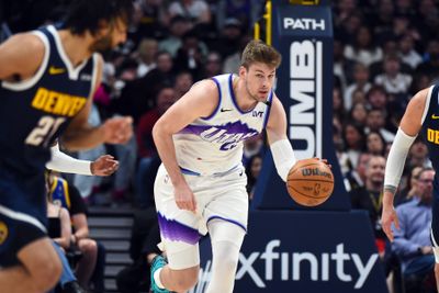 Monday Fantasy Basketball Moves: Top Adds and Drops for March 30 image