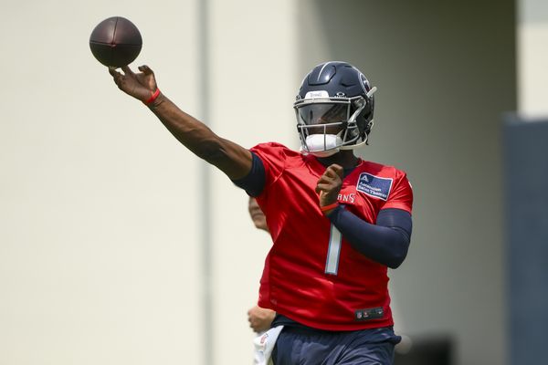Jun 10, 2025; Nashville, TN, USA; Tennessee Titans quarterback Cam Ward (1) throws a pass during minicamp at Nissan Stadium. Mandatory Credit: Steve Roberts-Imagn Images