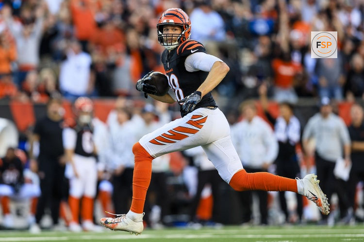 Nov 3, 2024; Cincinnati, Ohio, USA; Cincinnati Bengals tight end Mike Gesicki (88) runs with the ball against the Las Vegas Raiders in the second half at Paycor Stadium. Credit: Katie Stratman-Imagn Images