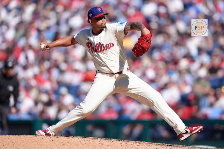 Apr 11, 2026; Philadelphia, Pennsylvania, USA; Philadelphia Phillies relief pitcher Jhoan Duran (59) throws a pitch against the Arizona Diamondbacks in the ninth inning at Citizens Bank Park. Credit: Kyle Ross-Imagn Images