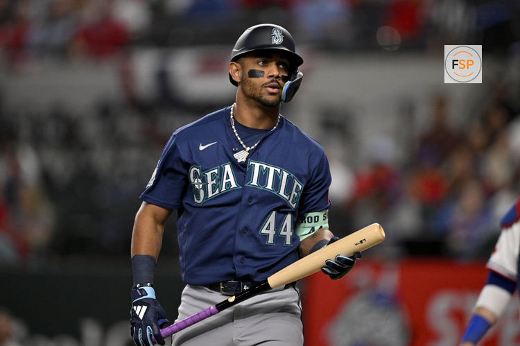 Apr 6, 2026; Arlington, Texas, USA; Seattle Mariners center fielder Julio Rodriguez (44) looks on during the game between the Rangers and the Mariners at Globe Life Field. Credit: Jerome Miron-Imagn Images