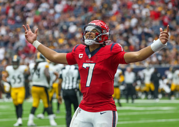 HOUSTON, TX - OCTOBER 01:  Houston Texans quarterback C.J. Stroud (7) signals in victory to fans following the Houston Texans wide receiver Nico Collins (12) touchdown in the fourth quarter during the NFL game between the Pittsburgh Steelers and Houston Texans on October 1, 2023 at NRG Stadium in Houston, Texas.  (Photo by Leslie Plaza Johnson/Icon Sportswire)